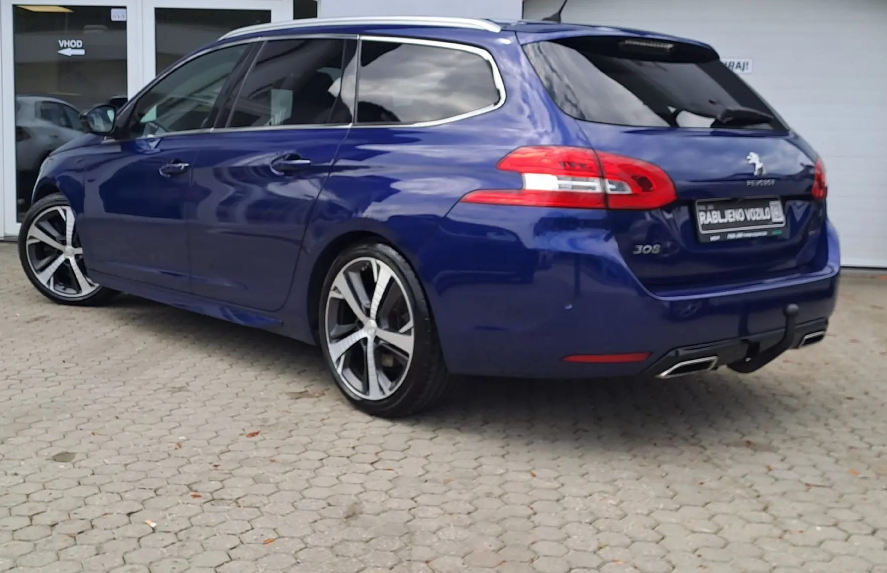Zunanja slika - Peugeot 308 - GT 2.0 BlueHDi 180 EAT6 Stop Start - 3