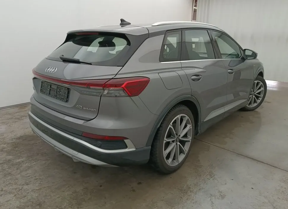 Zunanja slika - Audi Q4 - e-tron  E-TRON 40 82kWh.S line.LUKSENBURG.ACC.KAMER.LED - 2