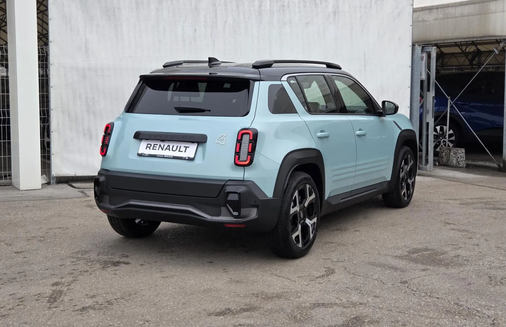 Zunanja slika - Renault 4 E-tech - Techno EV52 150 Comfort Range+Iconic polepitev - 5