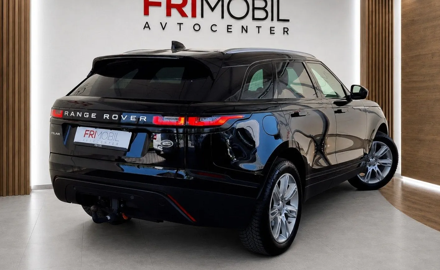 Zunanja slika - Land Rover Range Rover Velar - 2.0 TD Base Aut.•ALCANTARA•KAMERA•ALU20•VL.KLJU - 3