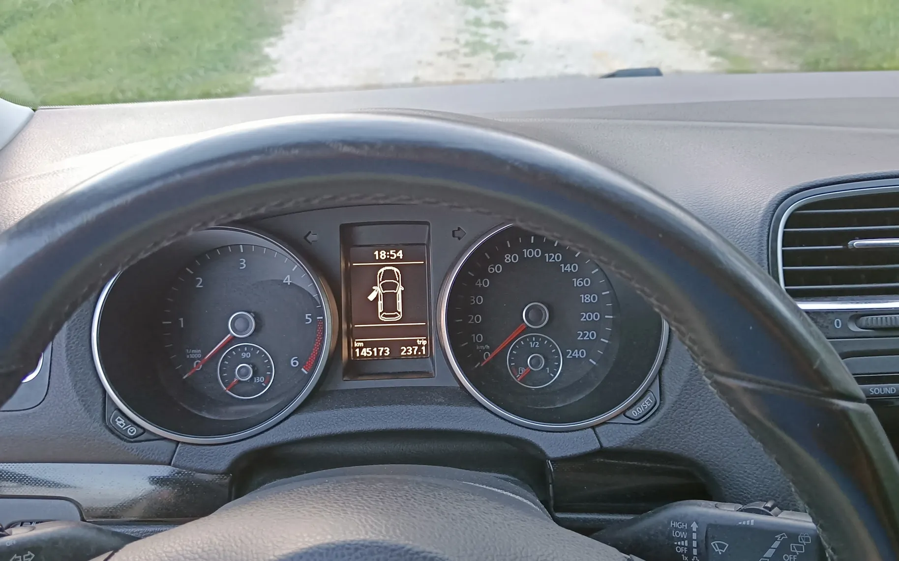 Notranja slika - Volkswagen Golf - Comfortline 1,6 TDI - 38