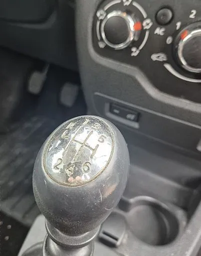 Zunanja slika - Dacia Lodgy - 1.5 dCi 79kw + 6 prestav + EXPORT ONLY -ZADNJA CEN - 10