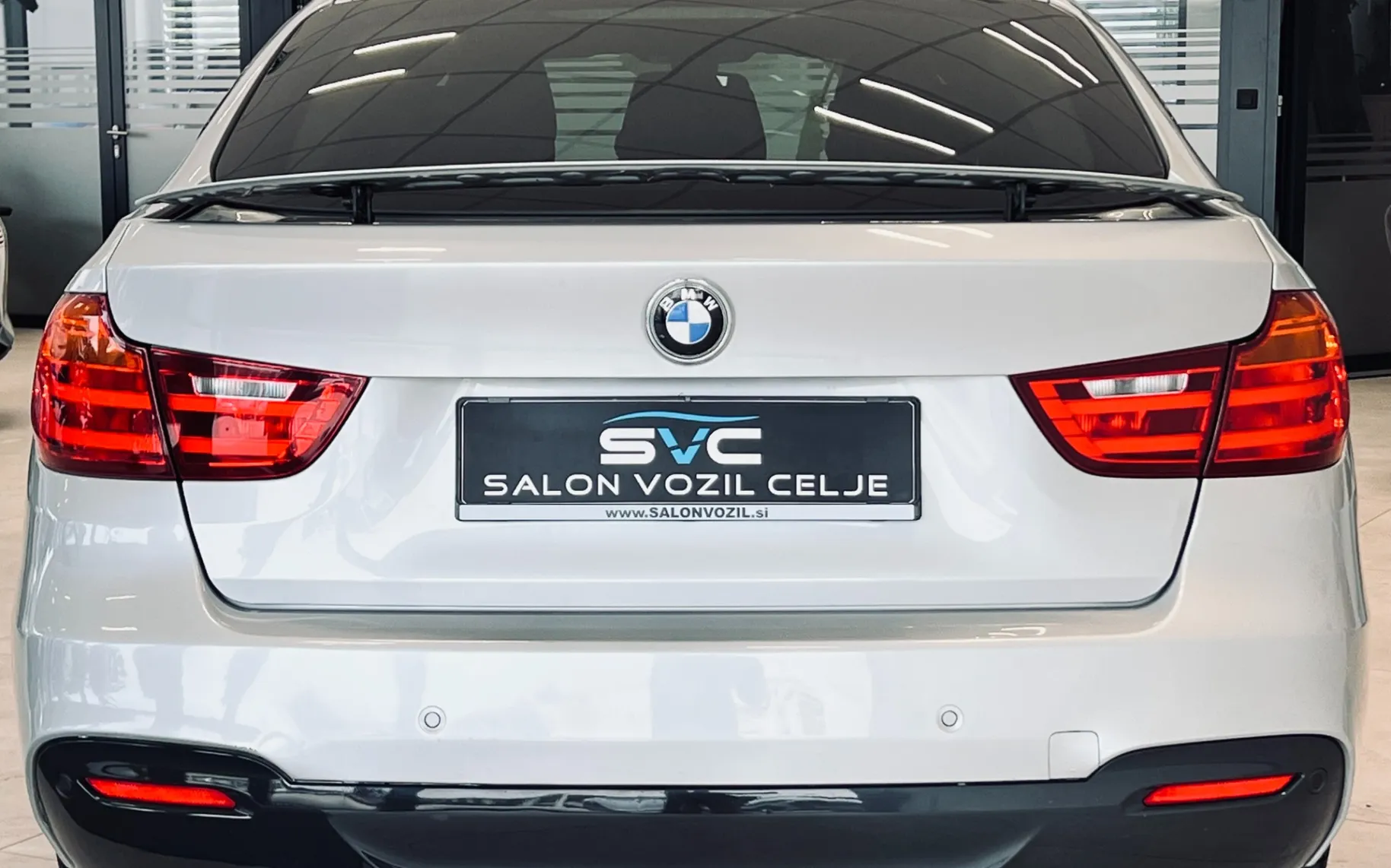 Zunanja slika - BMW Serija 3 - 318d-M-PAKET-AUT - 6