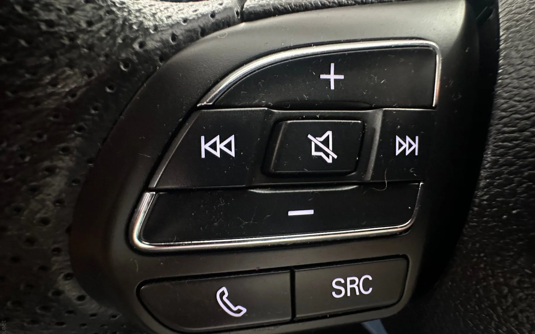 Zunanja slika - MG MG5 - Luxury 5d 130kW.NEMŠKI+4GUME.KAMERA.LED.NAVI.USNJE - 3