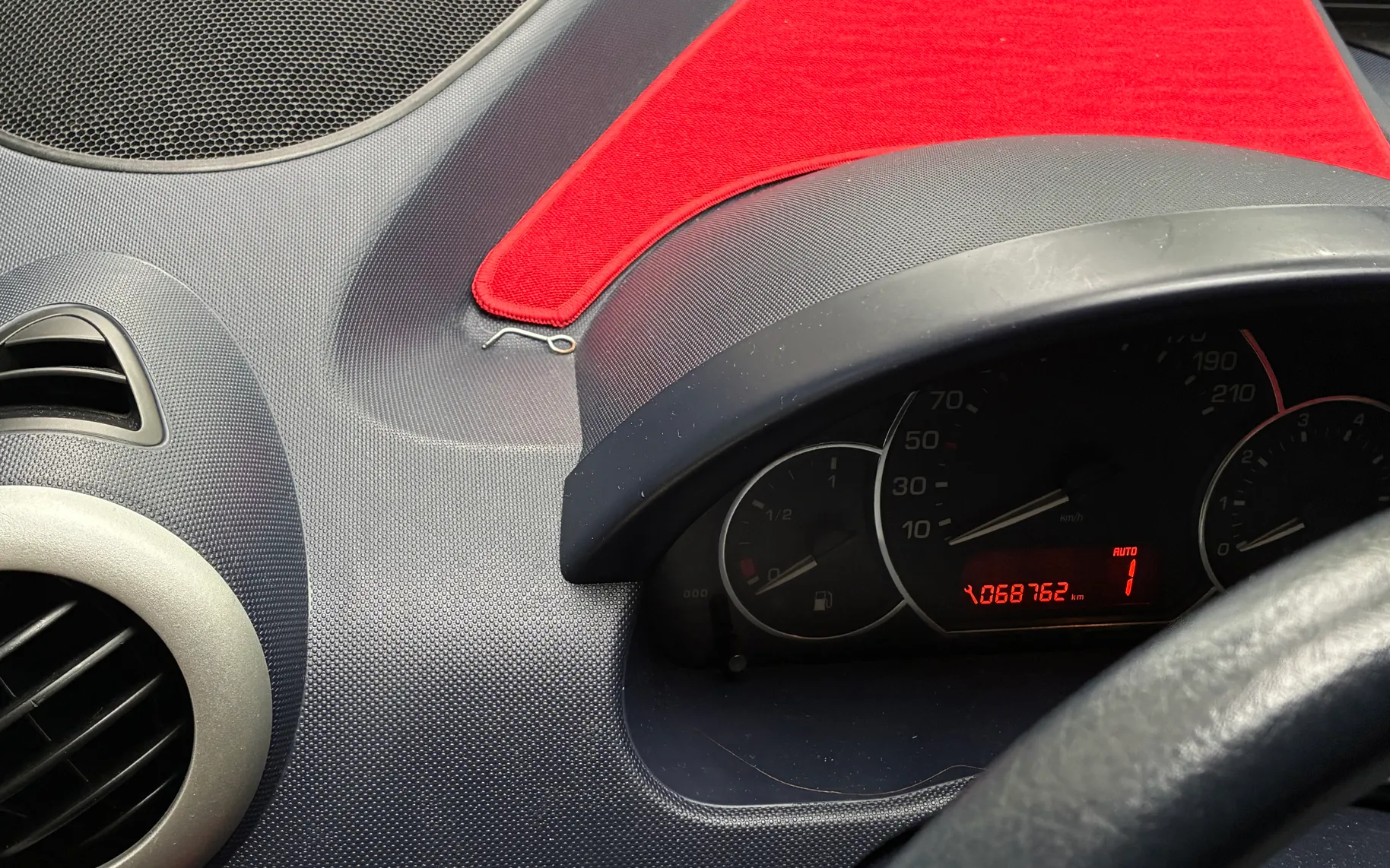 Zunanja slika - Peugeot 1007 - Trendy 1,6 2-Tronic - 3