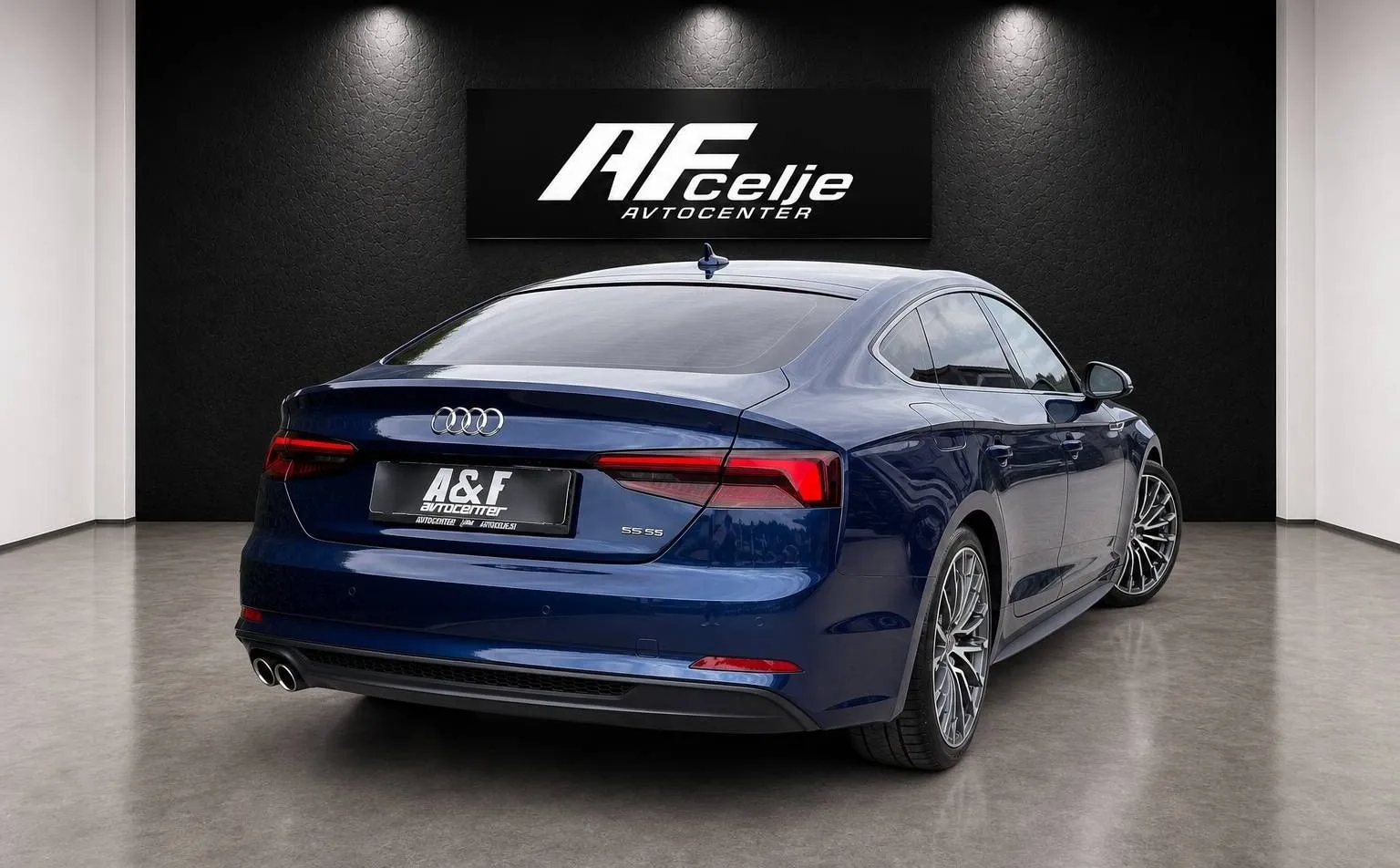 Zunanja slika - Audi A5 Sportback - 3.0 TDI-Q-4x4-3x S LINE-MASAŽA-LIZING ZA TUJCE... - 5