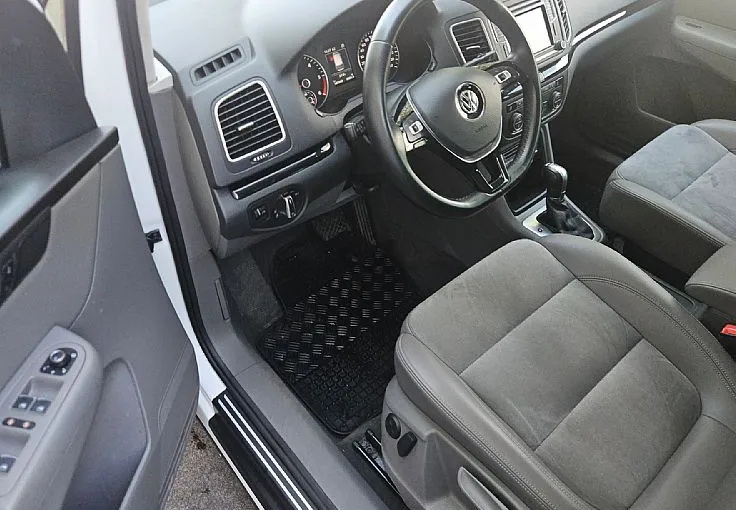 Zunanja slika - Volkswagen Sharan - °HIGHLINE° 2.0 TDI 177ks °DSG° °BI-XENON° °17-COL° - 7