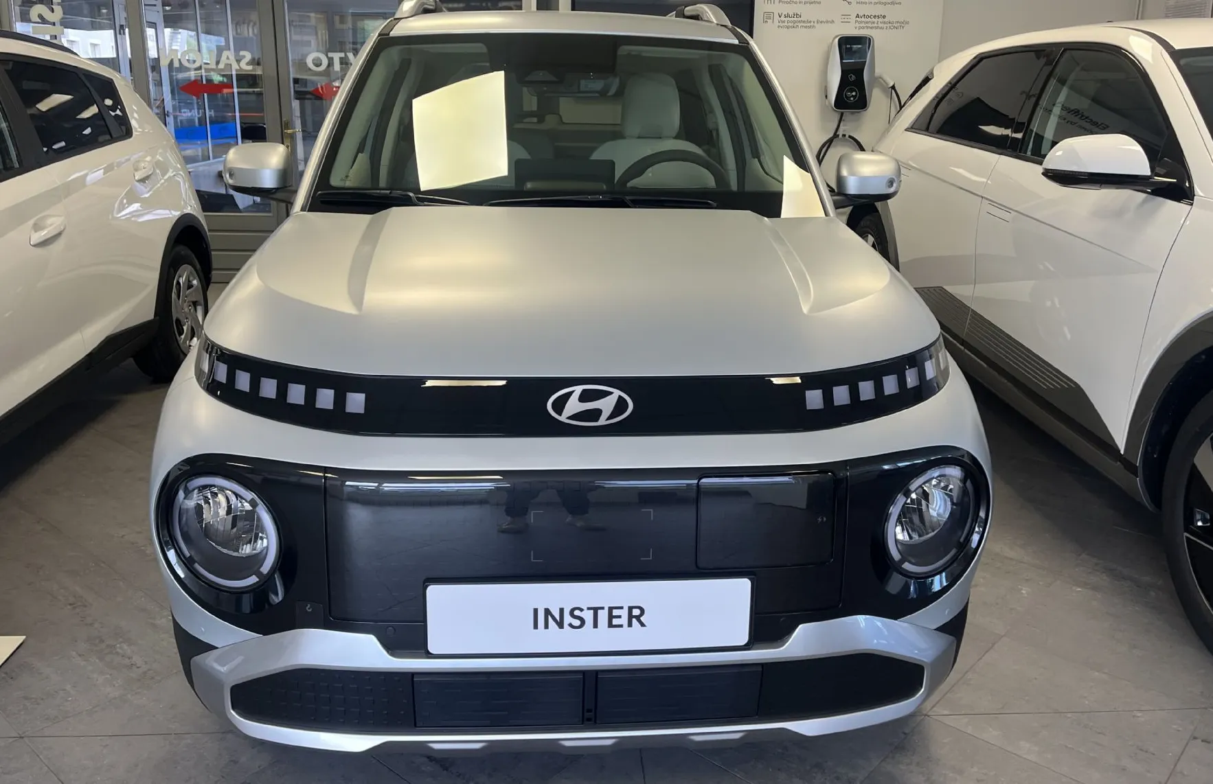 Zunanja slika - Hyundai Inster - 49 kWh STYLE. ENERGY. WINTER. RAC - 2