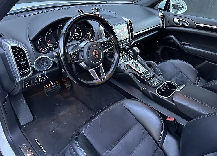 Zunanja slika - Porsche Cayenne - 3.0 TD Platinum Edition-22COL-BOSE-ZRAČNO-VK-PANO - 7
