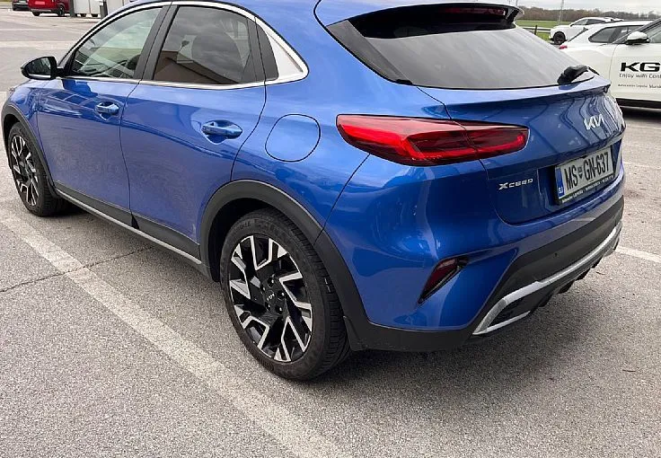 Zunanja slika - KIA XCeed - 1.5 T-GDi EX Way ISG. M T 118 kW - 9