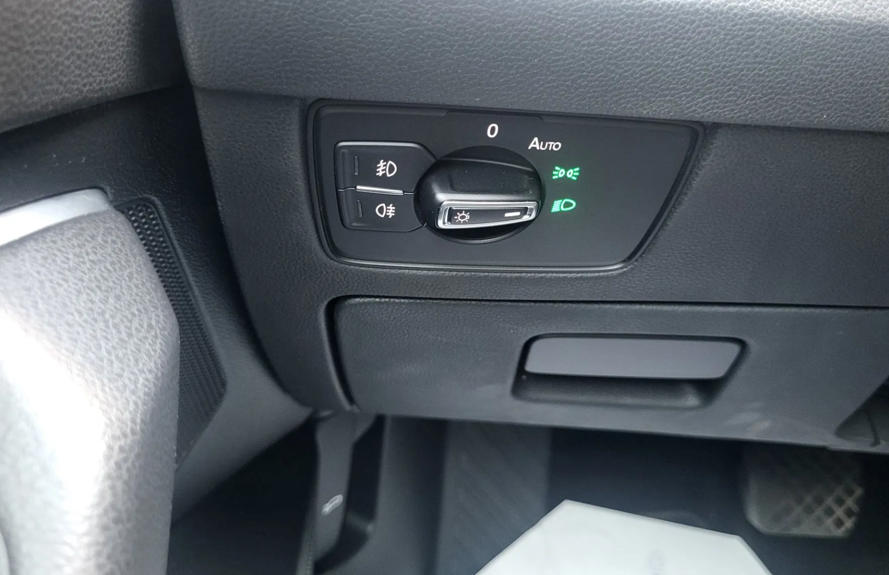 Zunanja slika - Volkswagen Passat - Variant 2.0 TDI DSG-ale-pdc-acc-radar-navi-led-kamera - 16