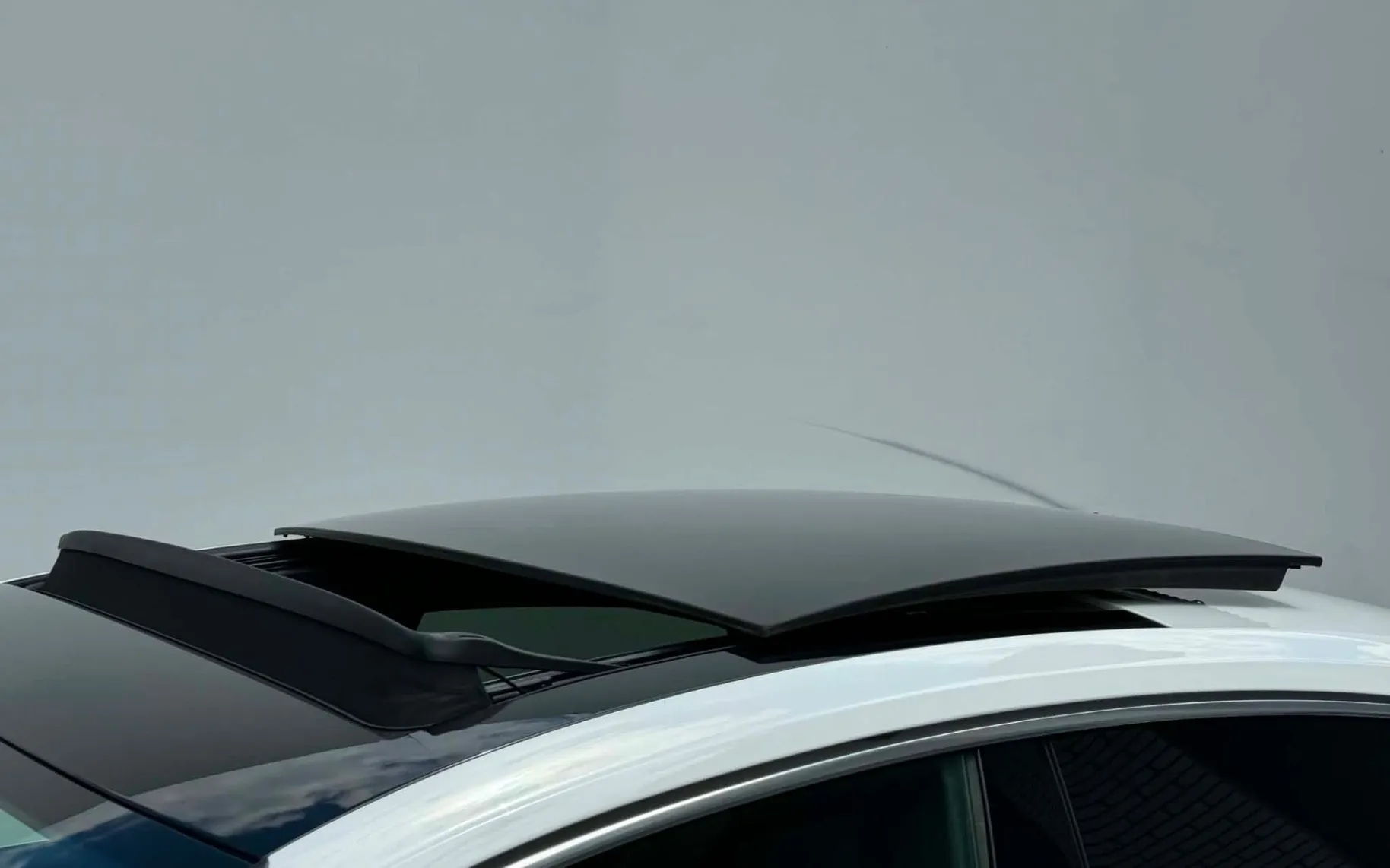 Notranja slika - Volkswagen Arteon - 2.0 TDI-DSG-2X R LINE-PANORAMA-LIZING ZA TUJCE-A.. - 9