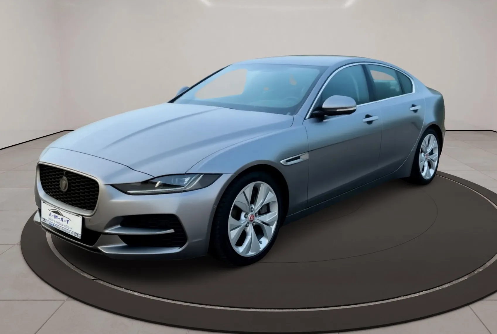 Zunanja slika - Jaguar XE - 2.0 D180  Avt. od 1 lastnika 1 letna garancija - 3