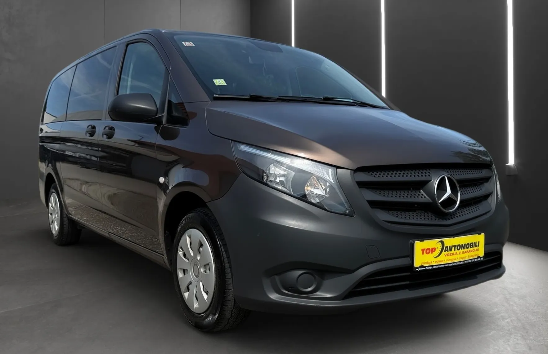 Zunanja slika - Mercedes-Benz Vito - Tourer 116 CDI DOLGI 9 SEDEŽEV NAVI PDC KLJUKA TOP - 9