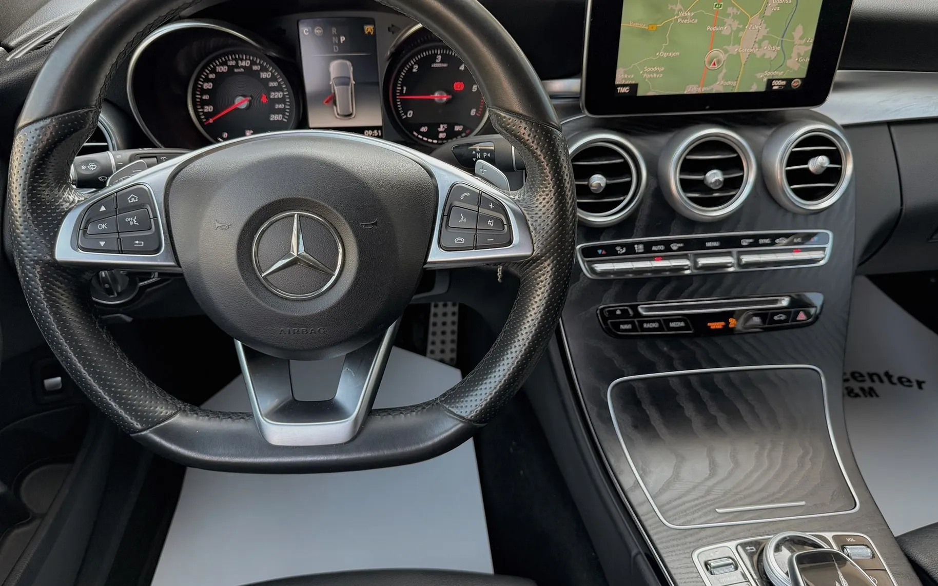 Zunanja slika - Mercedes-Benz C-Razred - C 220 d AMG LINE|FULL LED|EL.SEDEŽI|BURMESTER|18 - 10