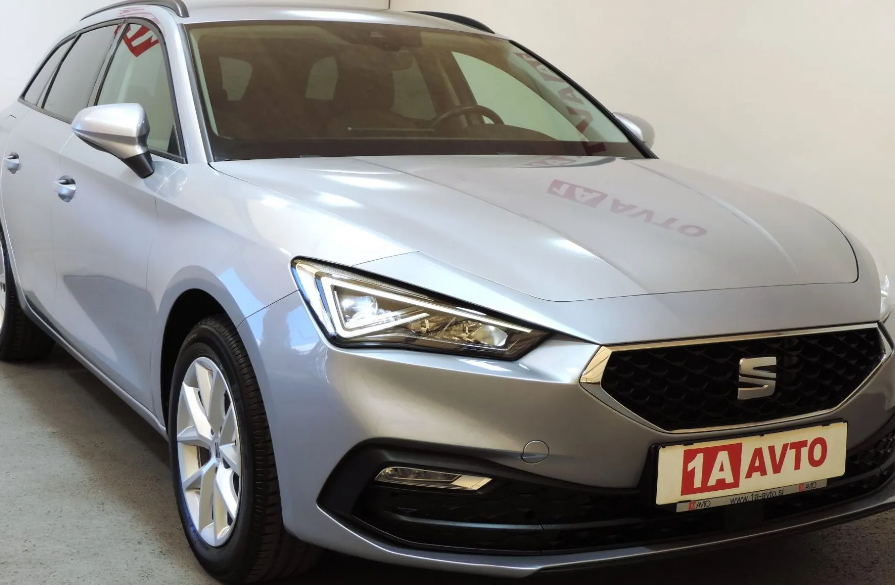 Zunanja slika - Seat Leon - ST 2.0 TDI DSG ACC-LED-NAVI - 3