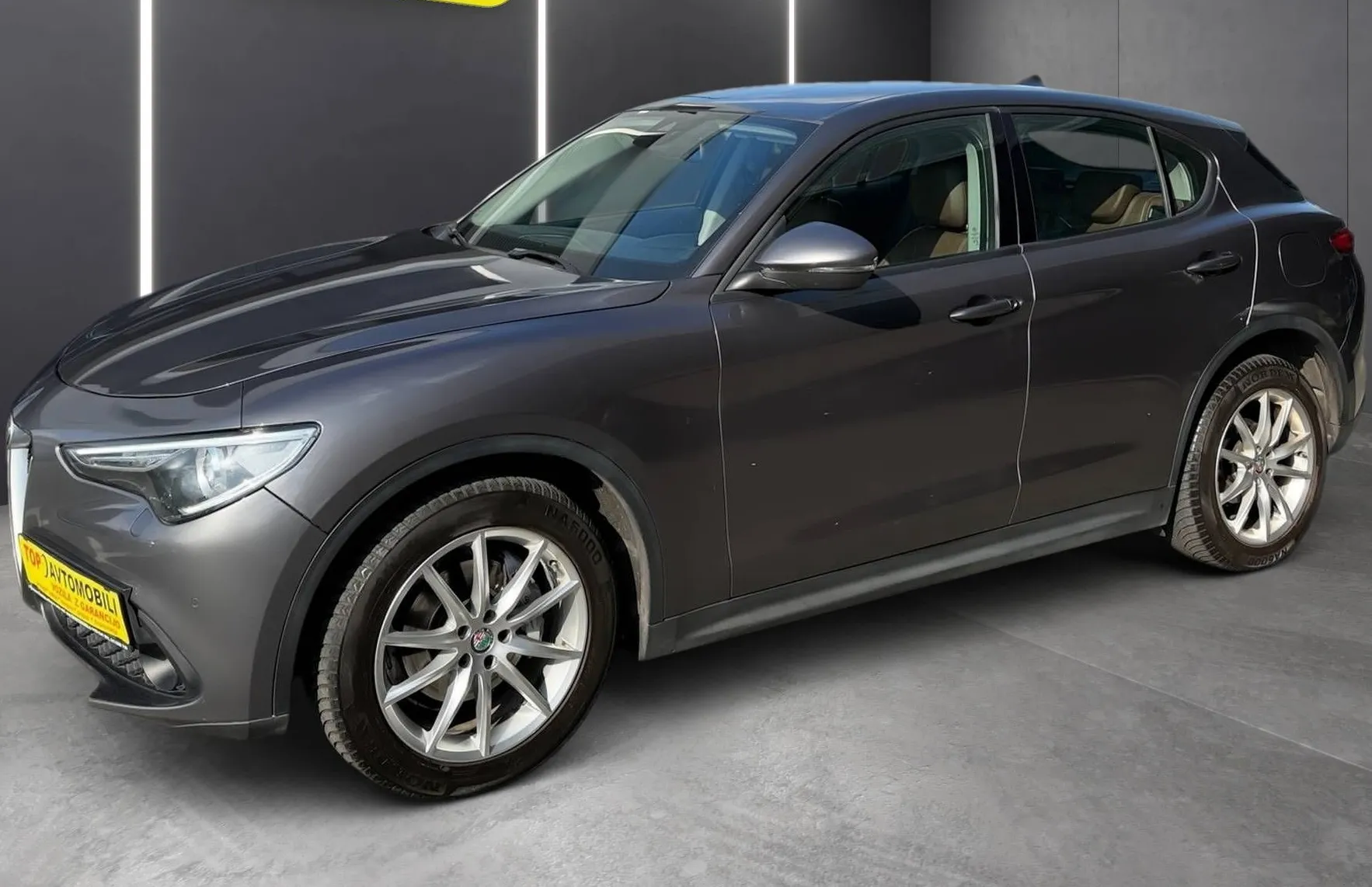 Zunanja slika - Alfa Romeo Stelvio - 2.2 Diesel LED NAVI TEMPOMAT KAMERA PDC USNJE TOP - 3