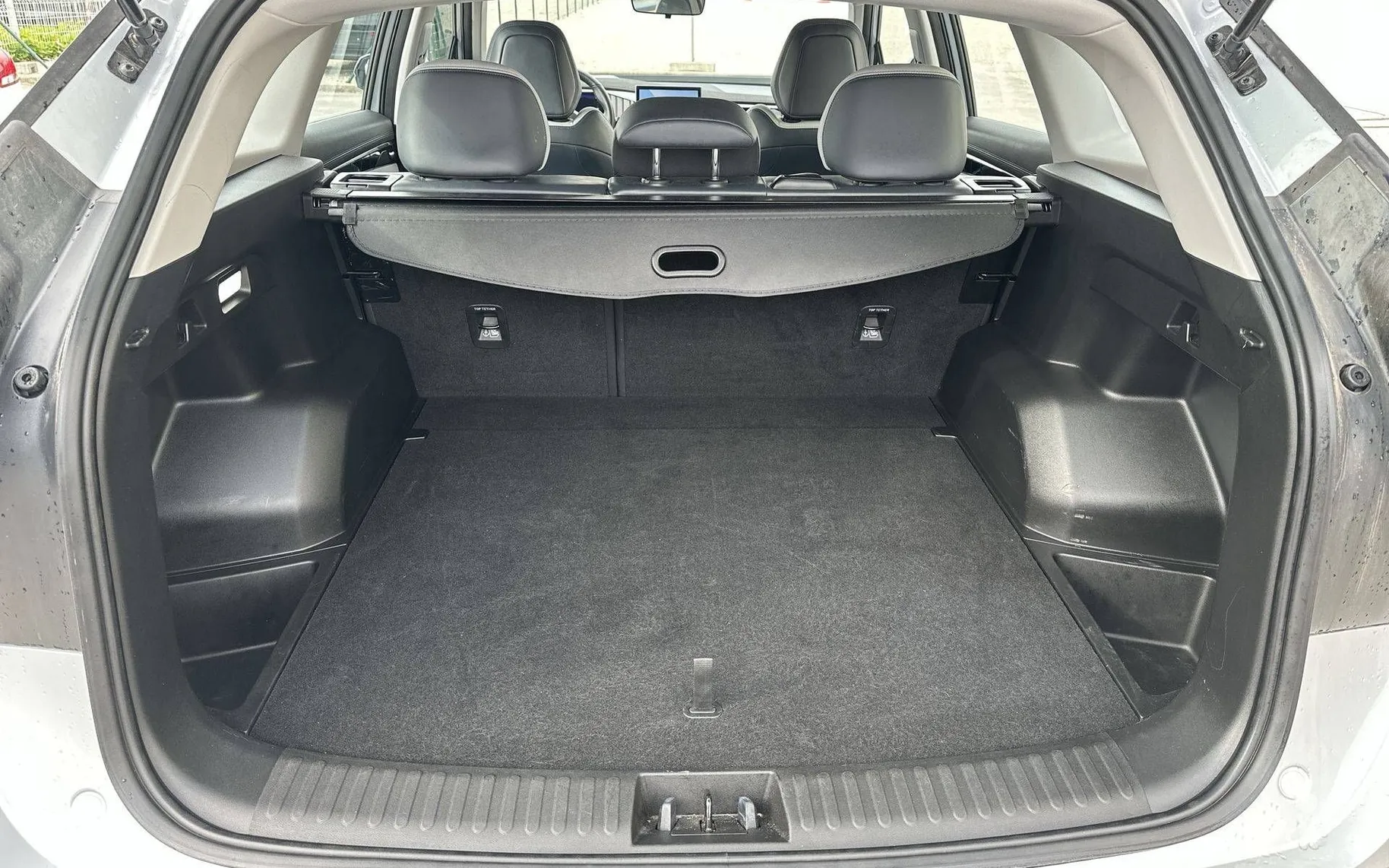 Notranja slika - Geely StarRay - 1.5 TGDi GK DCT - 20