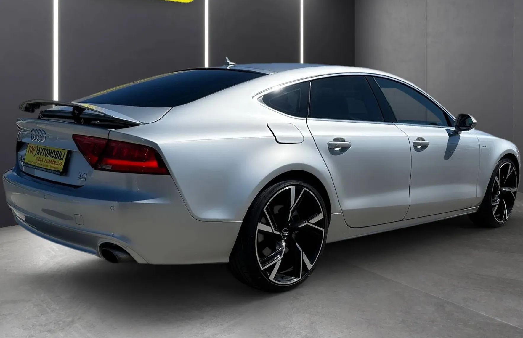 Zunanja slika - Audi A7 - 3.O TDI QUATTRO S-LINE BI-XENON NAVI TEMP PDC TOP - 8