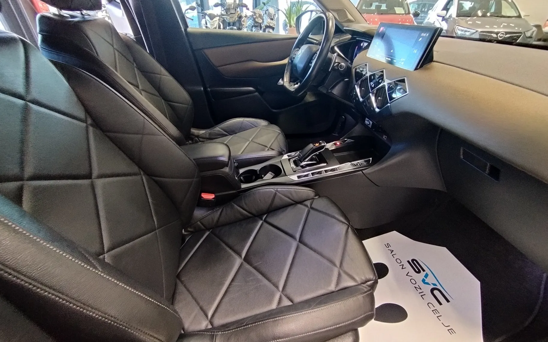 Zunanja slika - DS DS 3 Crossback - OPRAVLJEN VELIK SERVIS-JAMSTVO-OBROK ŽE 130€... - 11