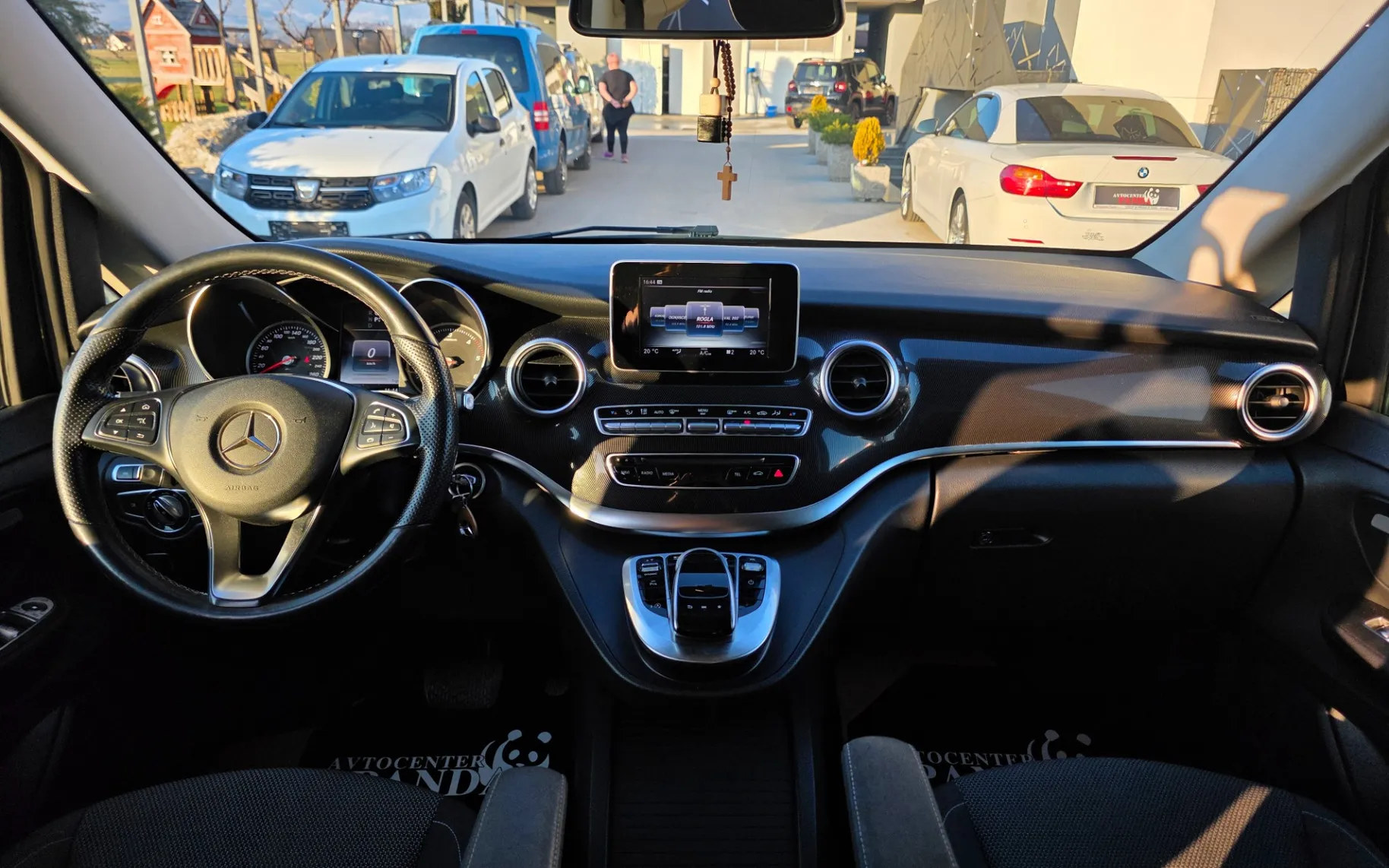 Zunanja slika - Mercedes-Benz V-Razred - Vito V 220 d 4MATIC dolgi Avt. - 9