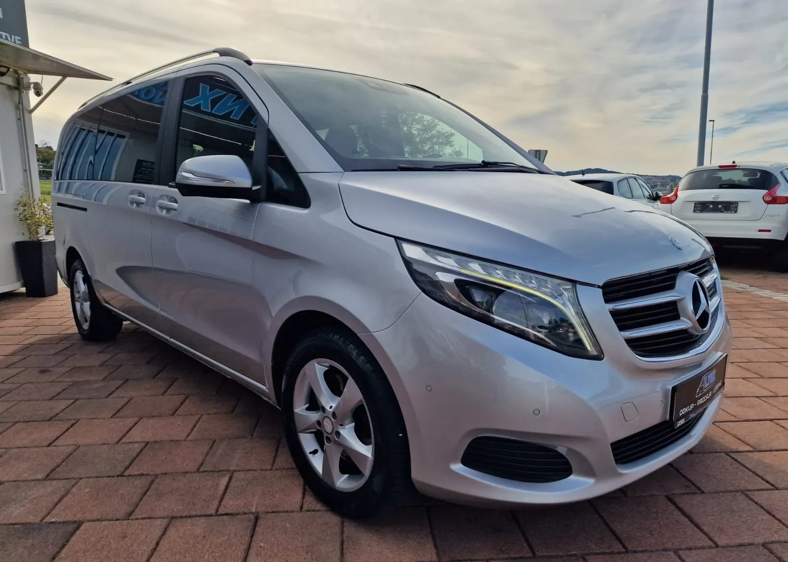 Zunanja slika - Mercedes-Benz V-Razred - V-Razred - 7