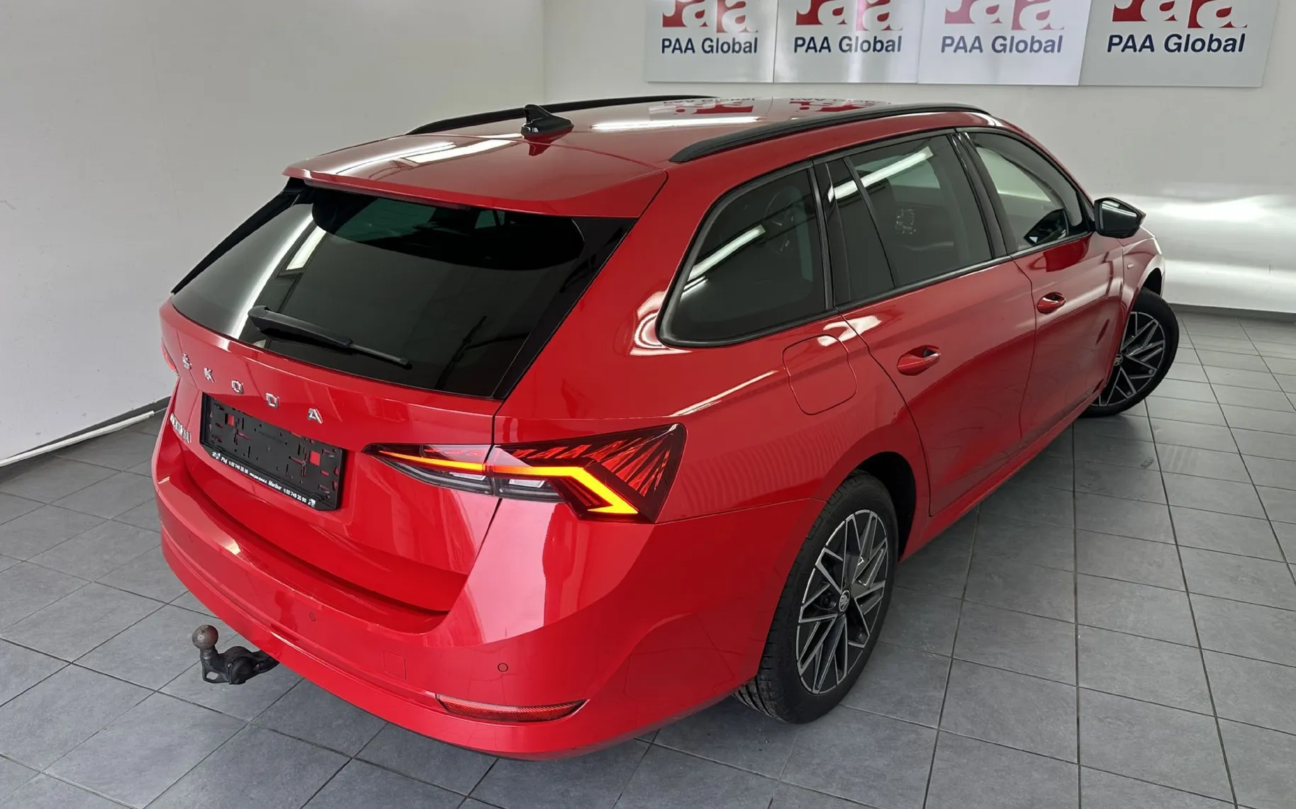 Zunanja slika - Škoda Octavia - 2.0 TDI Clever 110 kW.NEMŠKA.LED.KLJUK.NAVI.108000 - 1
