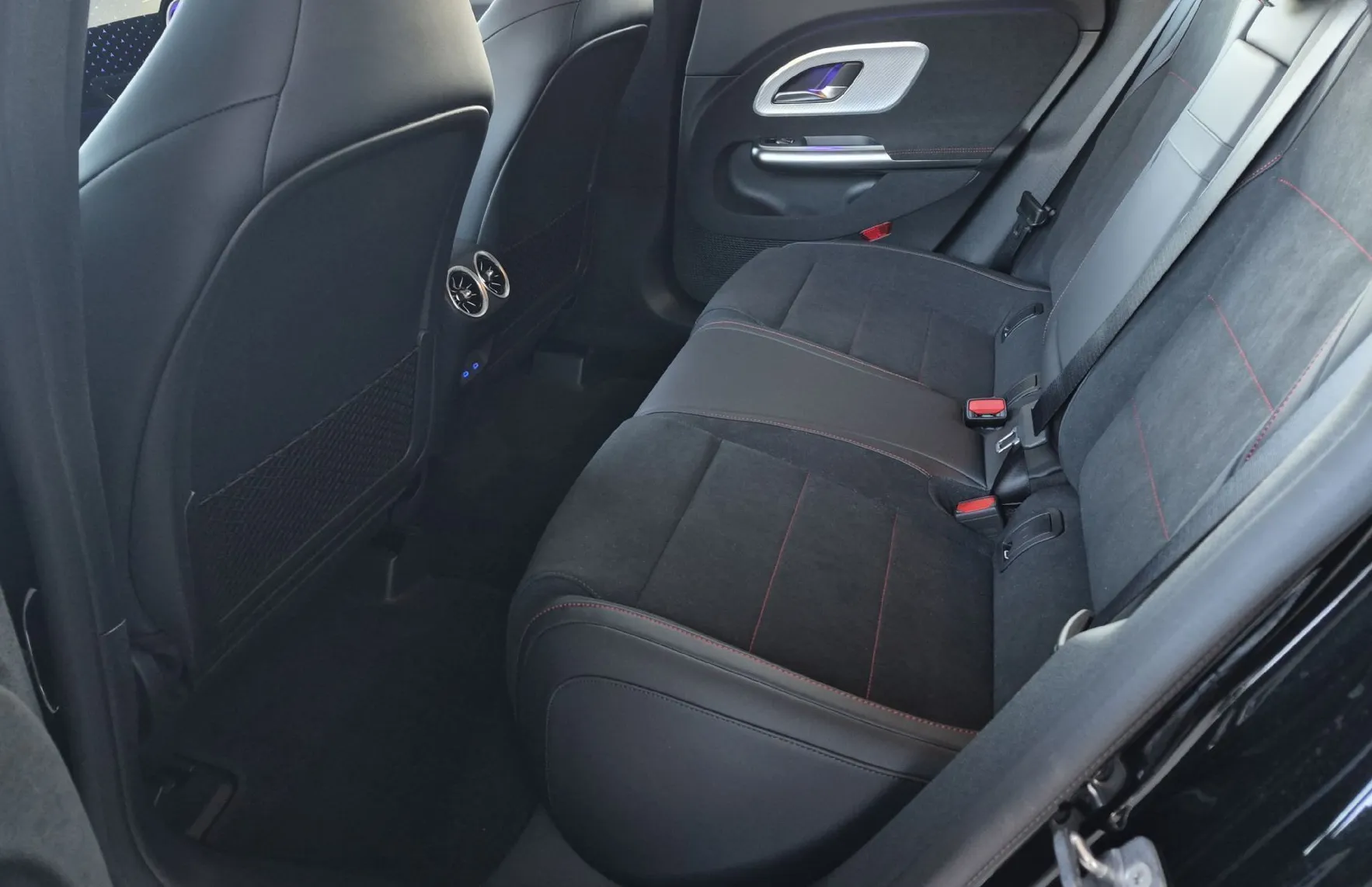 Zunanja slika - Mercedes-Benz CLA-Razred - CLA 200 AMG Line - 15