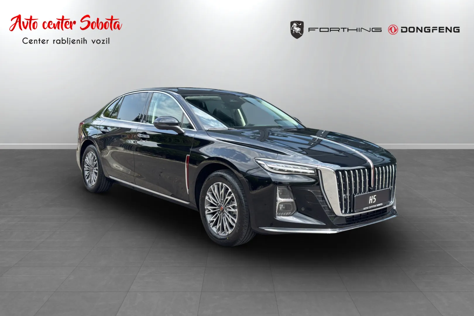 Zunanja slika - Hongqi H5 - 2.0T + PANORAMA + RADAR + MEMORY + HUD + BLIS + - 1