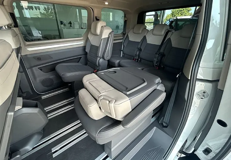 Zunanja slika - Volkswagen Multivan - Edition 2.0 TDI DSG-ZALOGA-EASY OPEN-KLJUKA-USNJE - 10