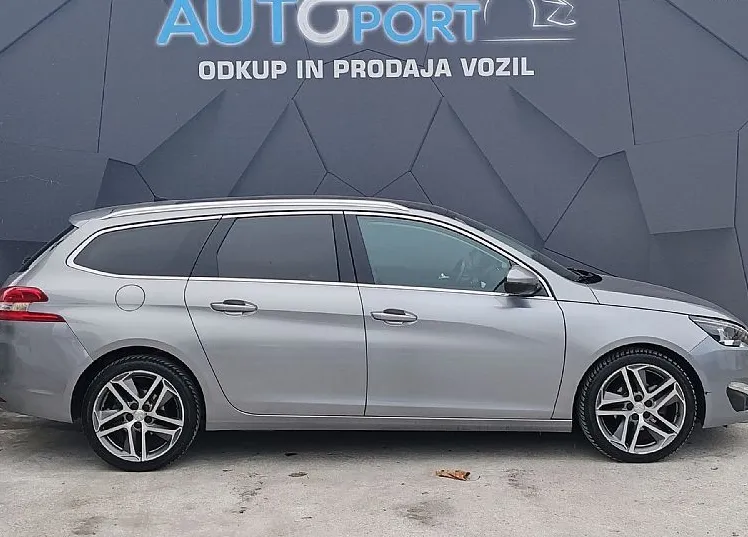Zunanja slika - Peugeot 308 - 1.6 BlueHDi-AVTOMATIK-PANO-LED-ACC-KEYLESS-USNNJE - 5