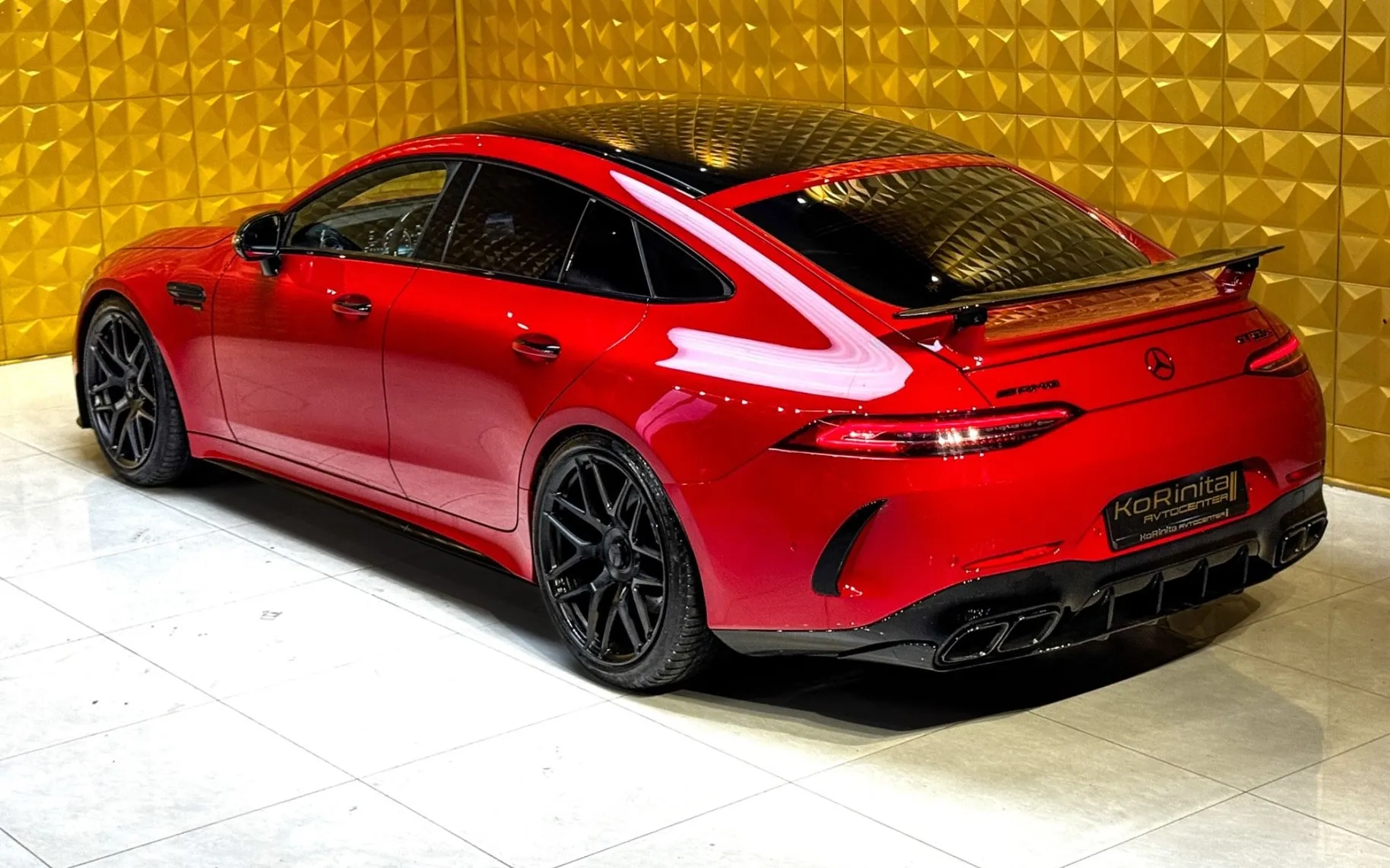 Notranja slika - Mercedes-Benz AMG GT 4-vratni Coupe - GT63S-BUCKET SEATS-AERO PAKET-ZRACNO-SOFT CLOSE... - 8