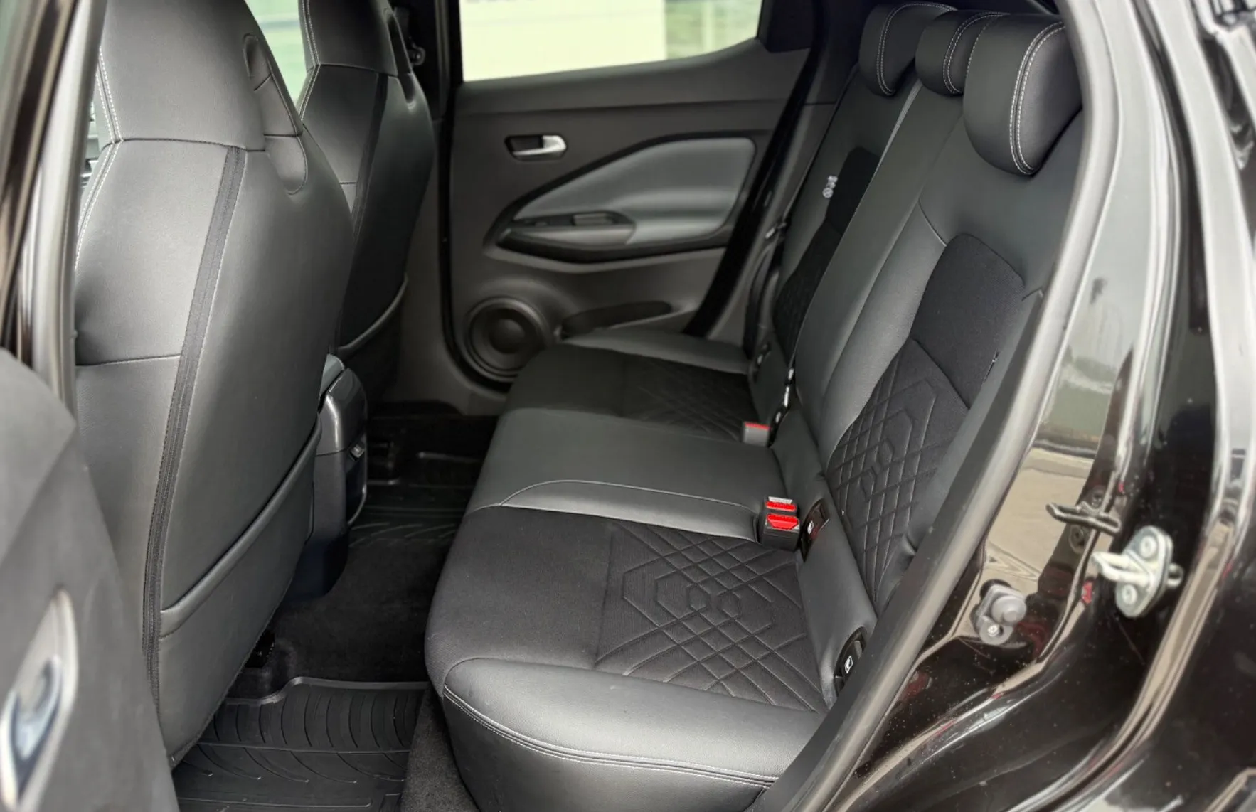 Zunanja slika - Nissan Juke - 1.0 DIG-T 117 Tekna DCT - 12