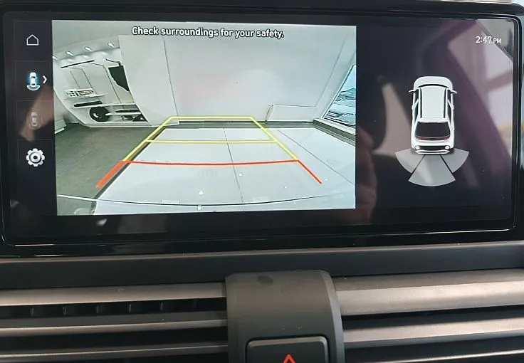 Zunanja slika - Hyundai Inster - 42 KWH TREND-GRETJE SEDEŽEV-APPLE-DAB-KAMERA-VIDEO - 10