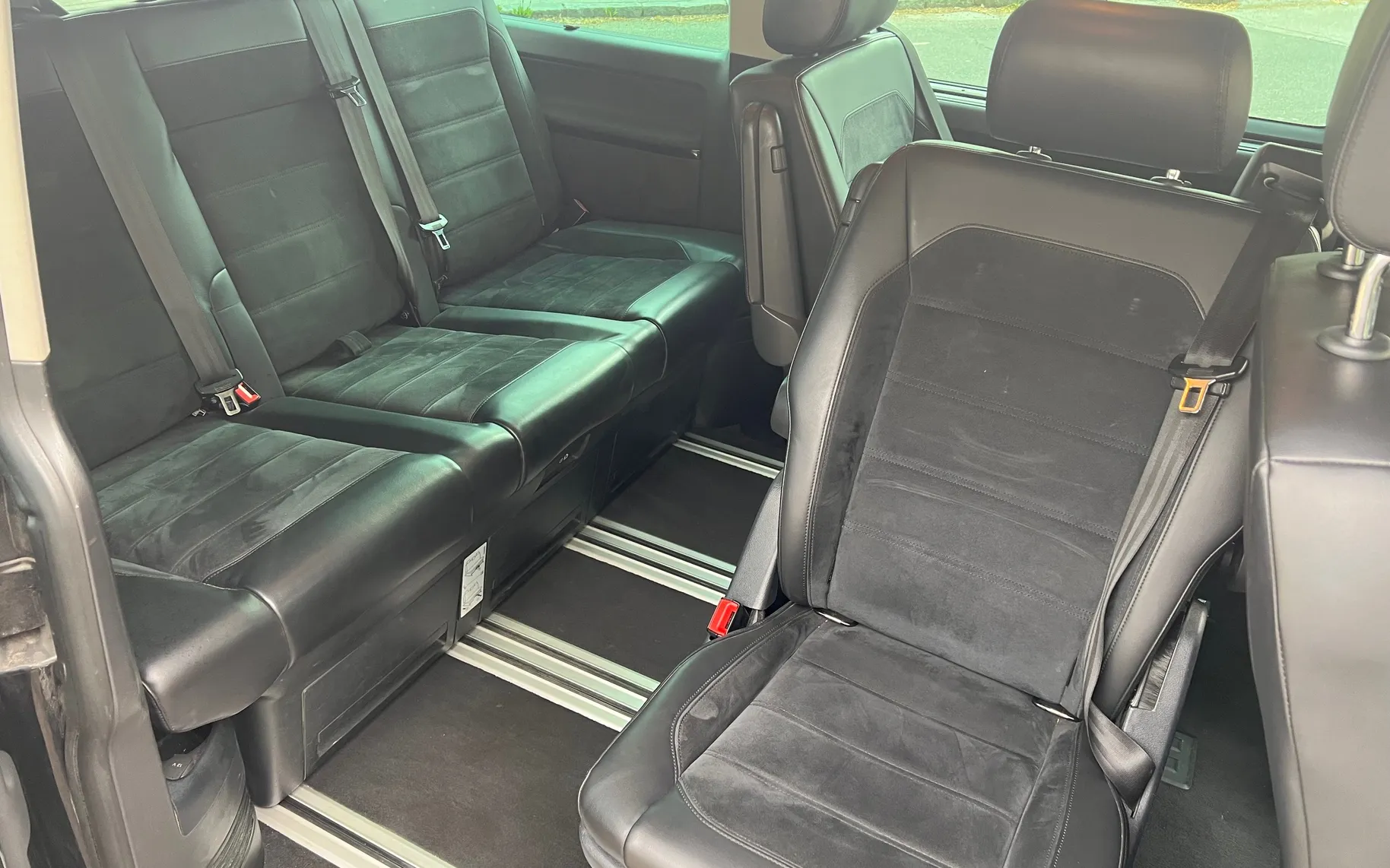 Notranja slika - Volkswagen Multivan - 2,0 TDI KMR Comfortline DSG - 6