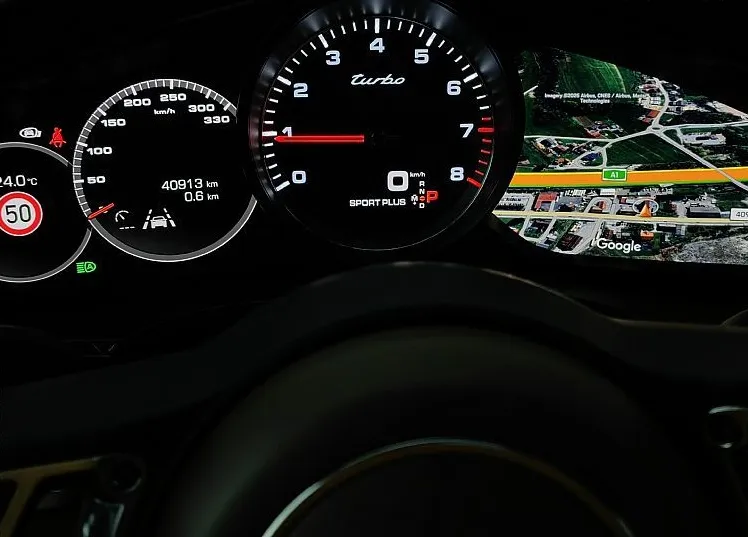 Zunanja slika - Porsche Cayenne - Coupe 4.0V8-TURBO-SOFT-CL-HLA-SED-MASAŽA-PANO-ACC-360-KA - 17