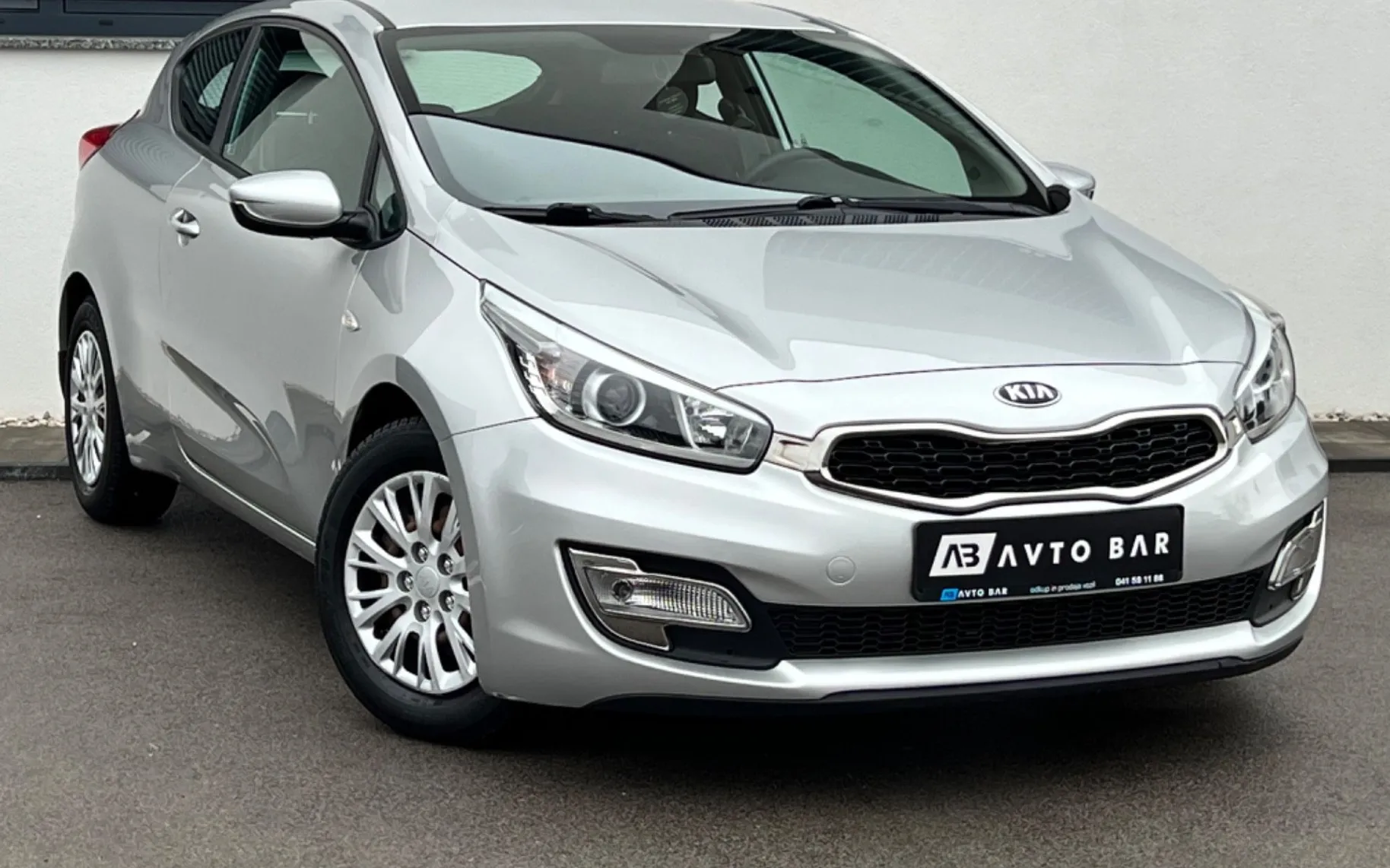 Zunanja slika - KIA Pro_Ceed - 1.4 CVVT+SLO+SAMO 97.888km+USB... - 3