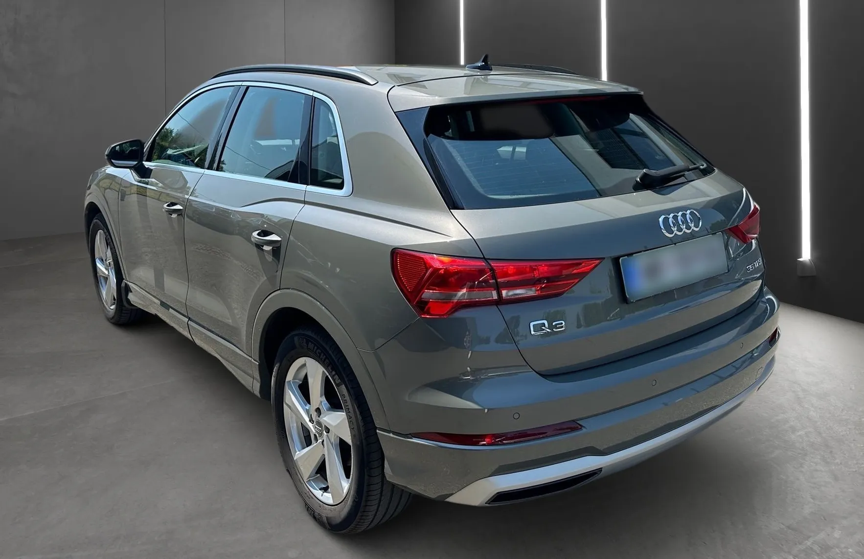 Zunanja slika - Audi Q3 - 35 TFSI S tronic FULL LED NAVI WEBASTO LANE A PD - 5