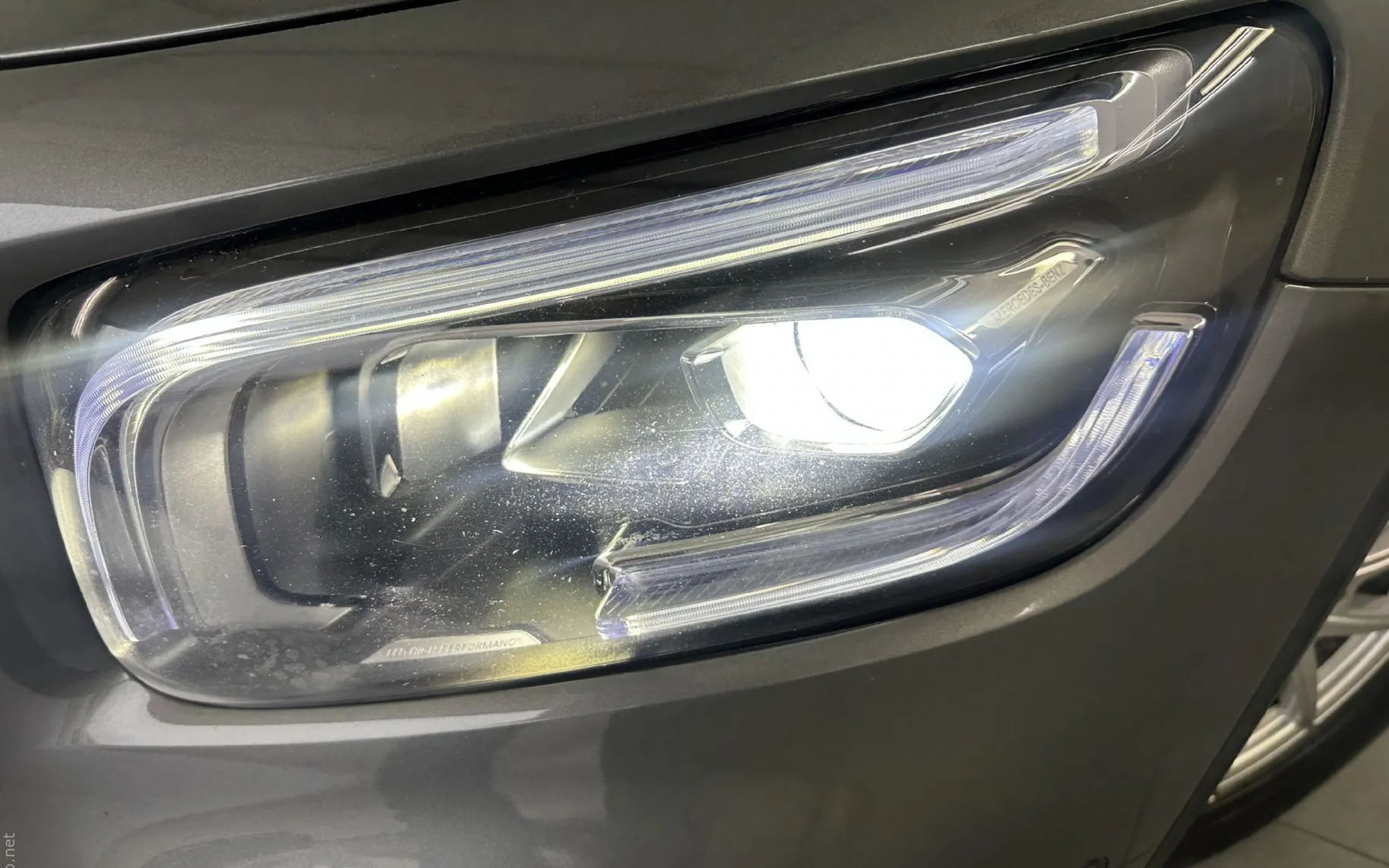 Zunanja slika - Mercedes-Benz GLB-Razred - GLB 200 d.KAMERA.USNJE.ACC.LED.NAVI.SAMO 137.000KM - 4