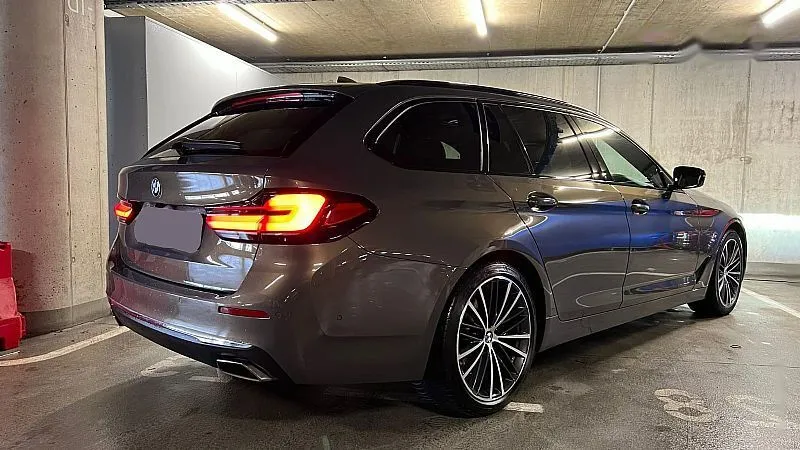 Zunanja slika - BMW Serija 5 - 540d xDrive - MAX OPREMA - 1.LASTNIK - - 3