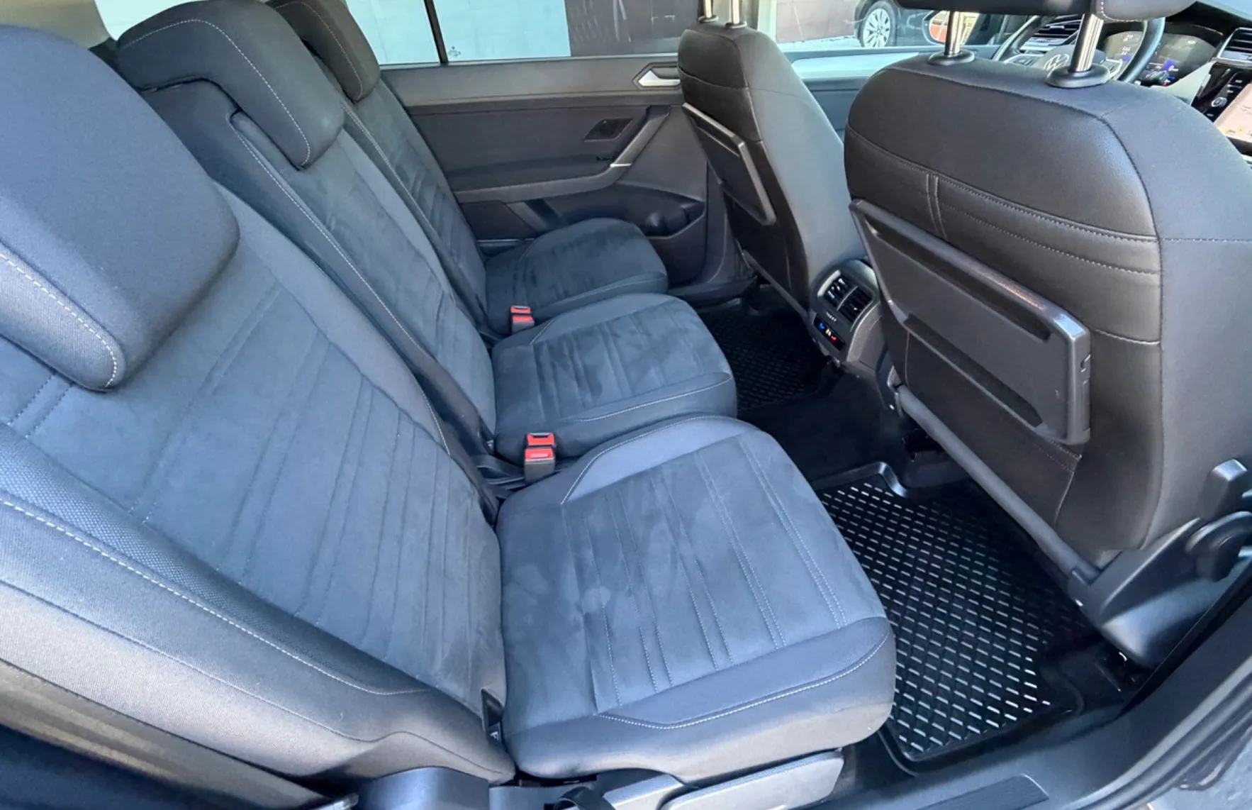 Zunanja slika - VW Touran - 2.0 TDI DSG-7 SEDEŽEV-VIRTUAL-ACC-NAVI-PDC - 13