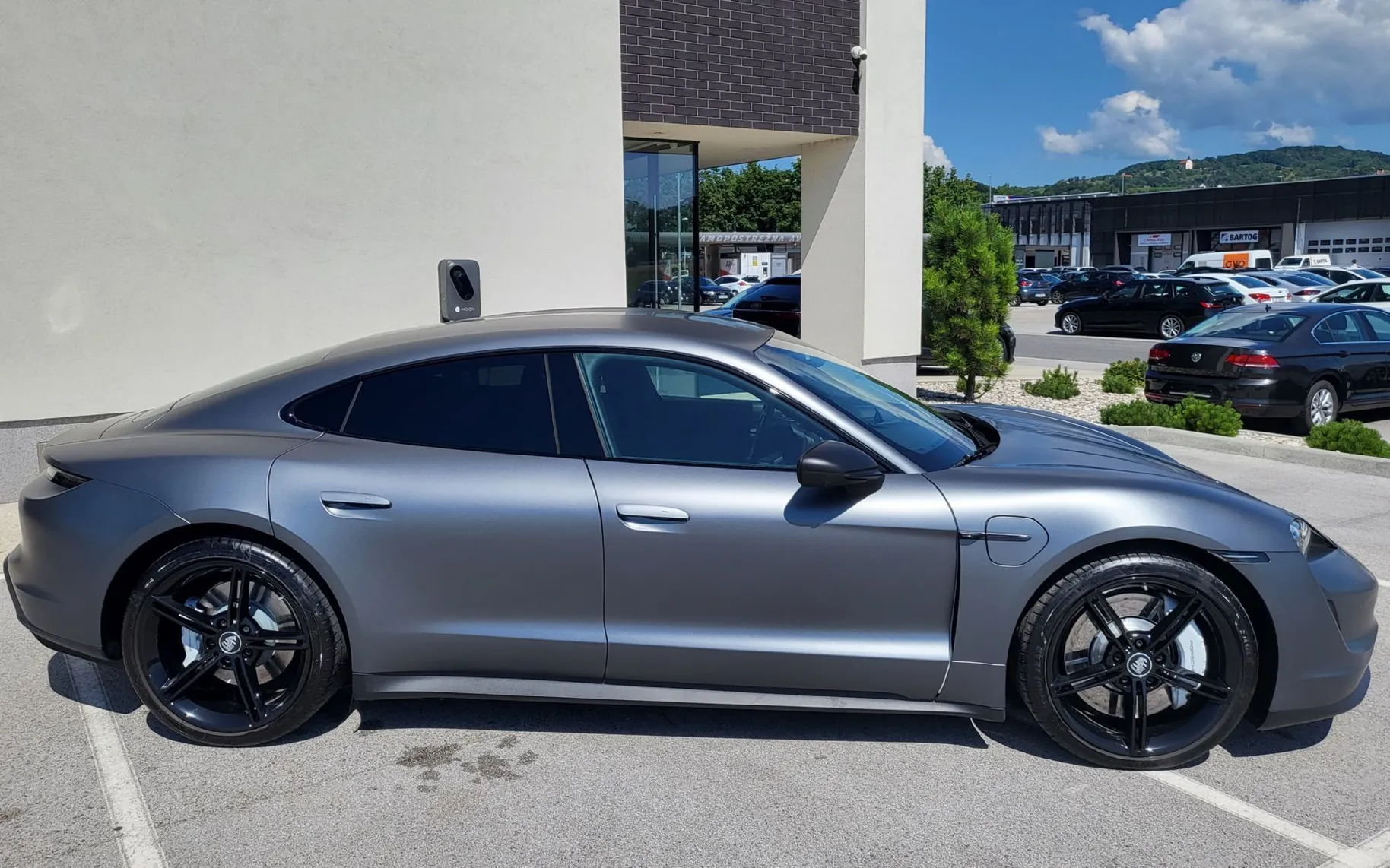 Zunanja slika - Porsche Taycan - 4S PERFORMANCE HLAJ SED KEYLESS KAM BOSE - 5