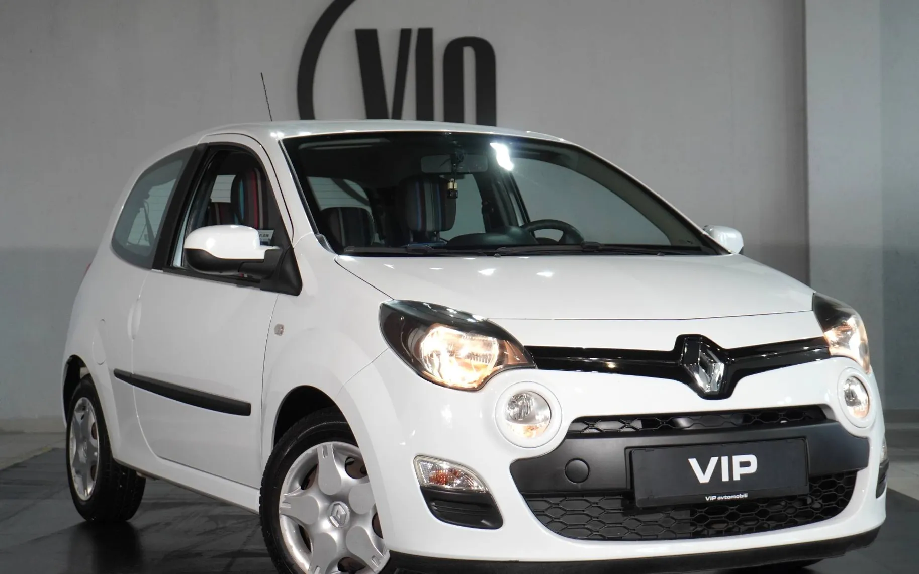 Zunanja slika - Renault Twingo - Dynamique 1.2 16V LEV + 1. LASTNIK + SLOVENSKI - 3