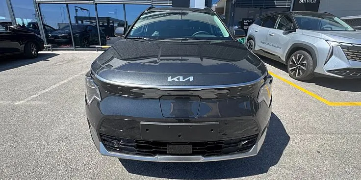 Zunanja slika - KIA Niro - EV EX LIMITED EDITION 64.8 kWH - 2