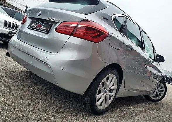 Zunanja slika - BMW Serija 2 - Active Tourer: 225xe iPerformance 4X4 PLUG-IN HYBRID LED - 3