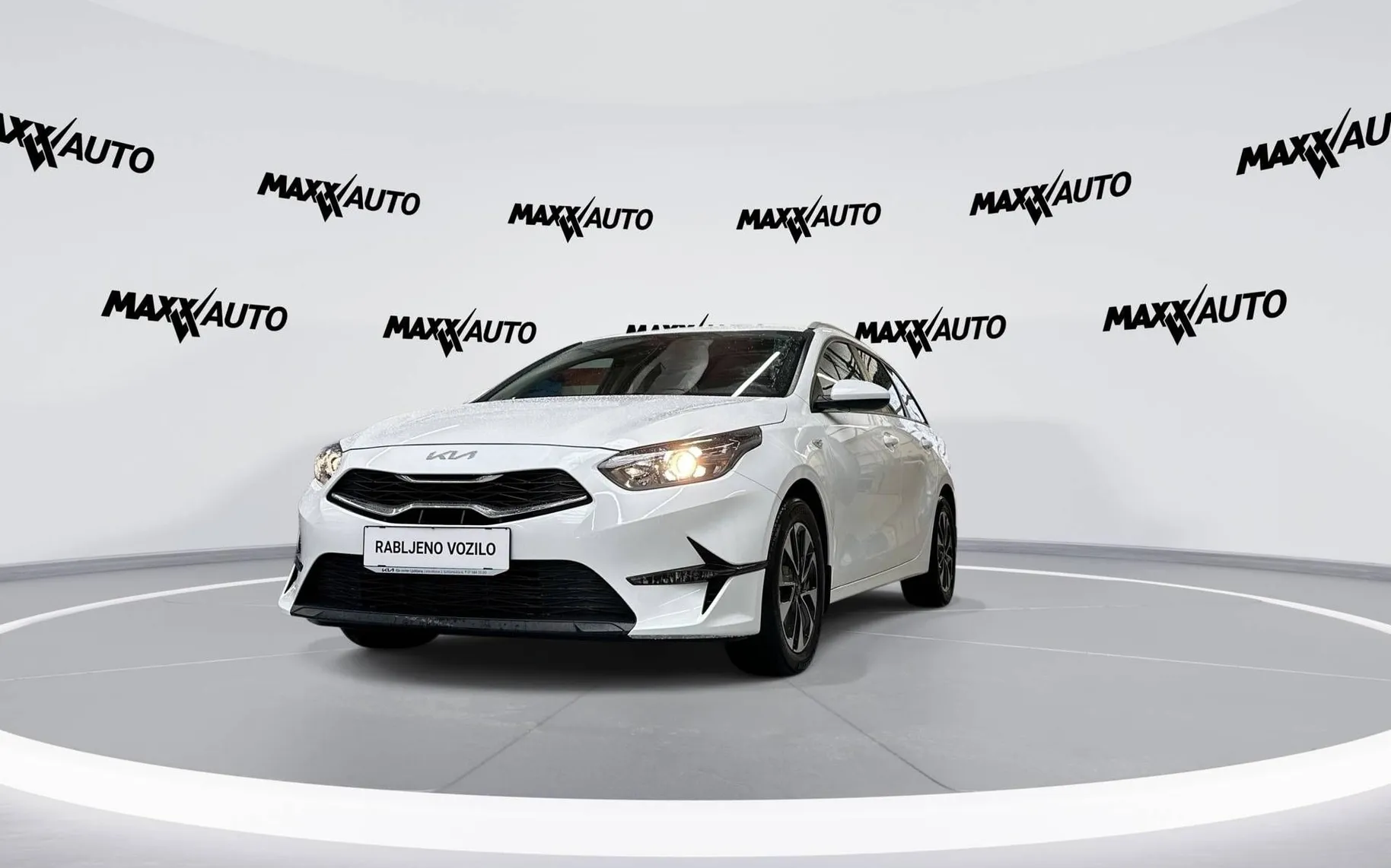 Zunanja slika - KIA Ceed SW - 1.5 T-GDI LX Champion+ ISG - 1
