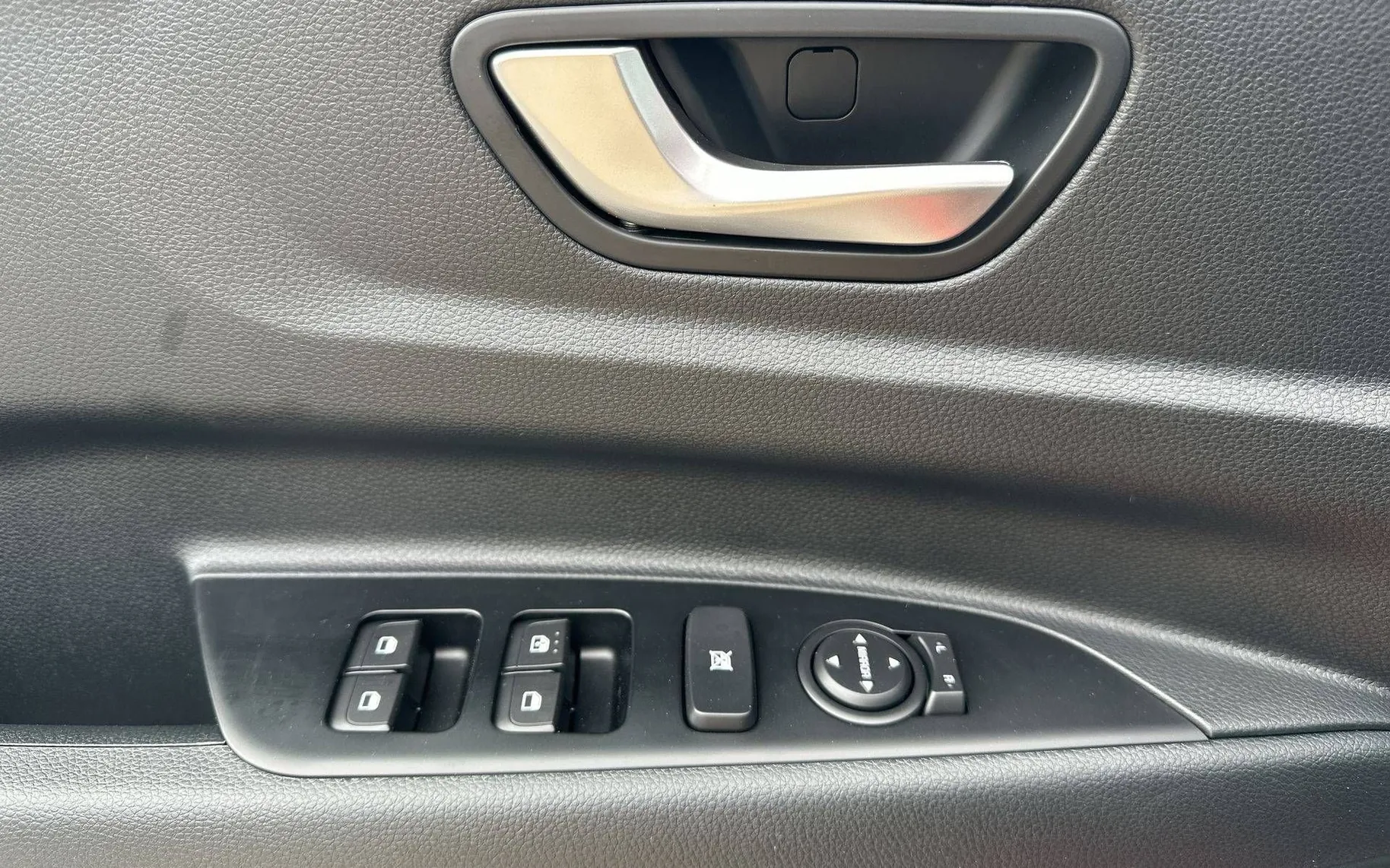 Notranja slika - KIA Stonic - 1.0 T-GDi LX Life - 12