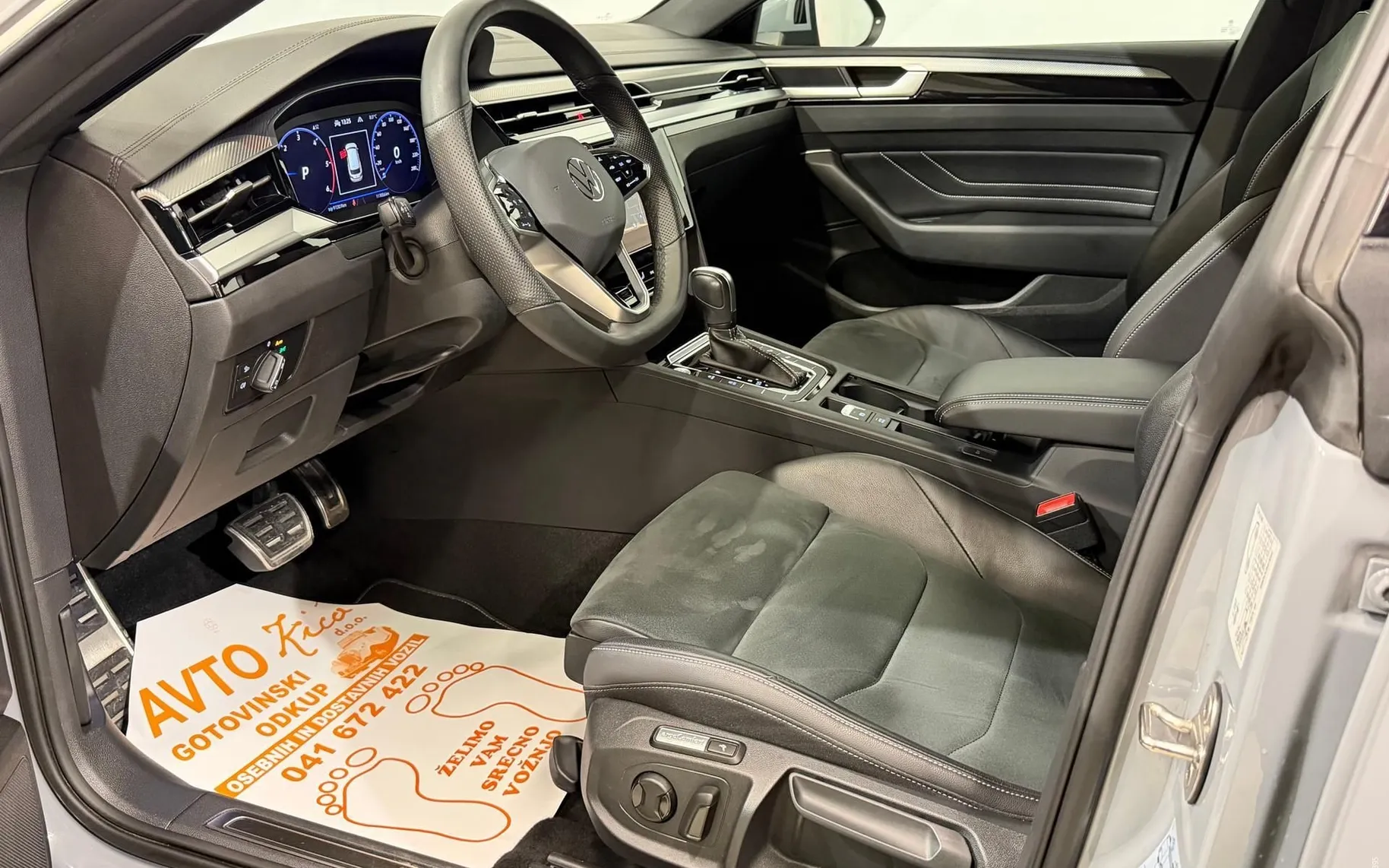 Notranja slika - VW Arteon Shooting Brake - 2.0 TDI-4MOTION-3-LINE-VIRTUAL-ACC-LED-KAMERA-NAVI - 9