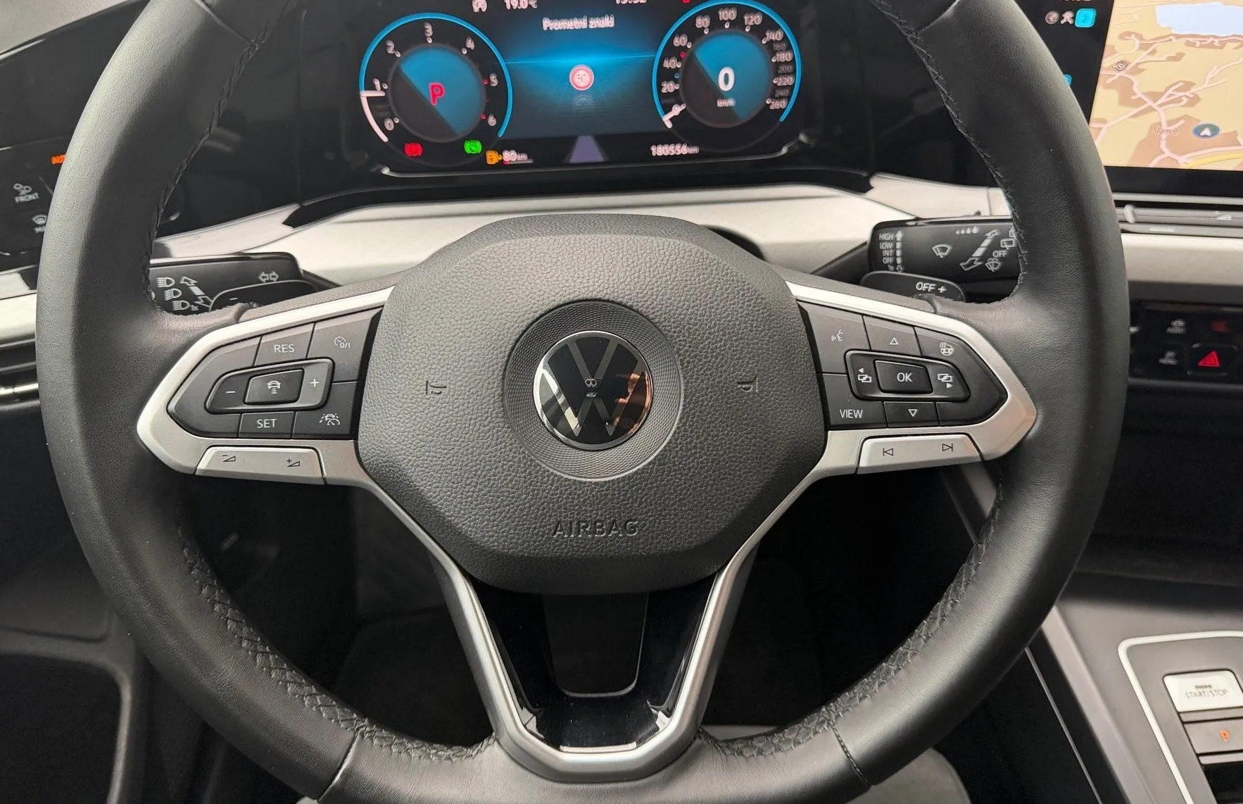 Zunanja slika - VW Golf - Variant 2.0 TDI BMT Life DSG-ACC-LED-Vlečna kljuka-Masaža - 8