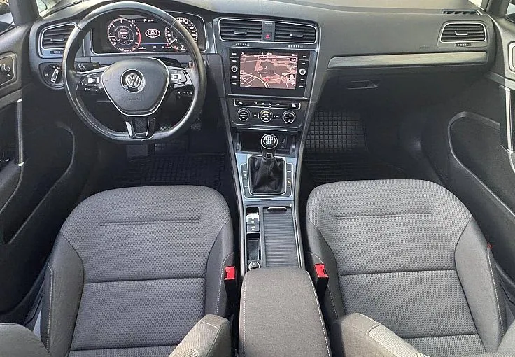 Zunanja slika - Volkswagen Golf - 1.6 TDI BMT R-Line Edition  Pano - ACC - Virtu EVC - 8